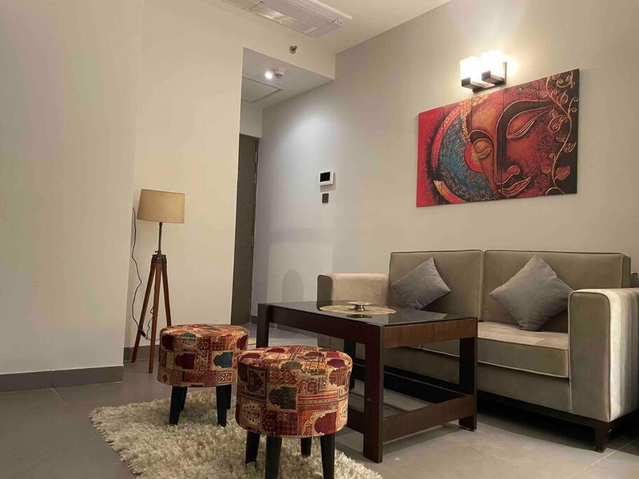 Panoramic Apartment *